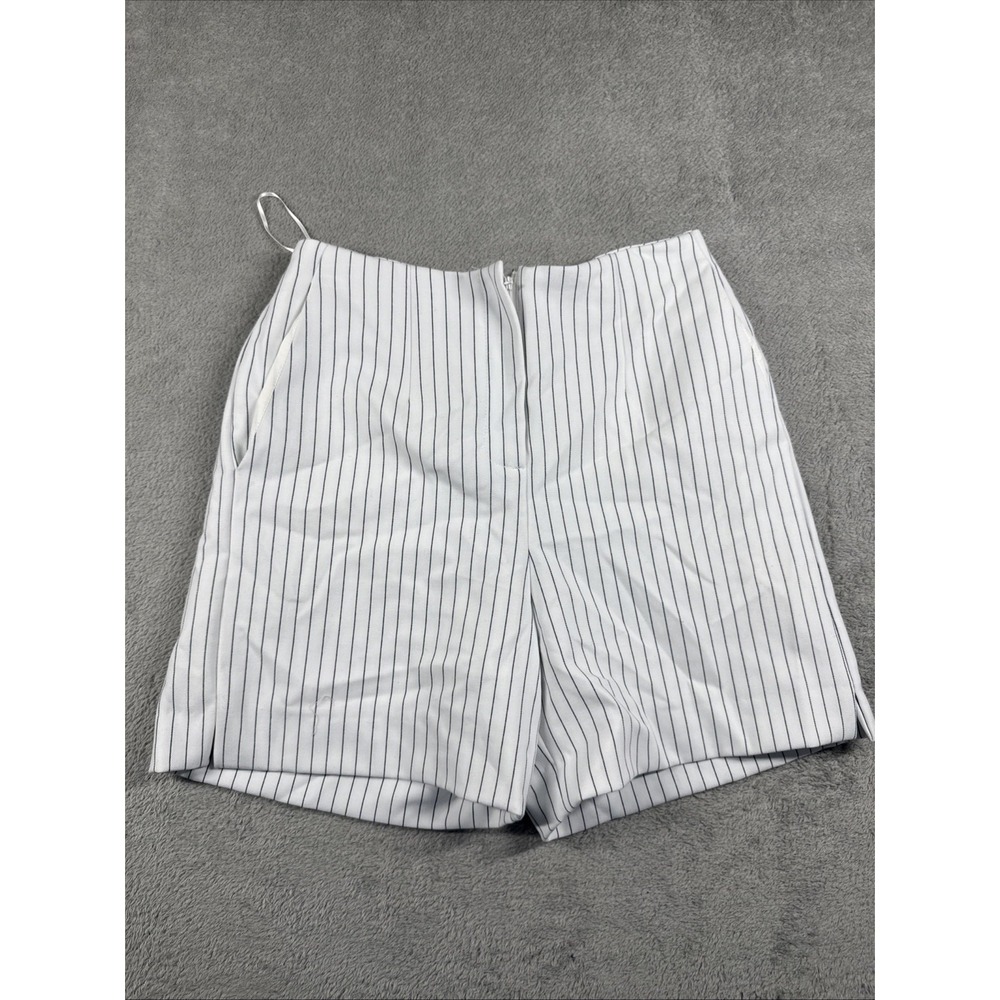 New‎ French Connection Womens White Blue Pinstripe Tailored Fit Shorts US 0